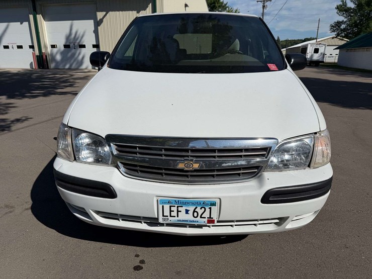 2005-chevrolet-venture-image-10