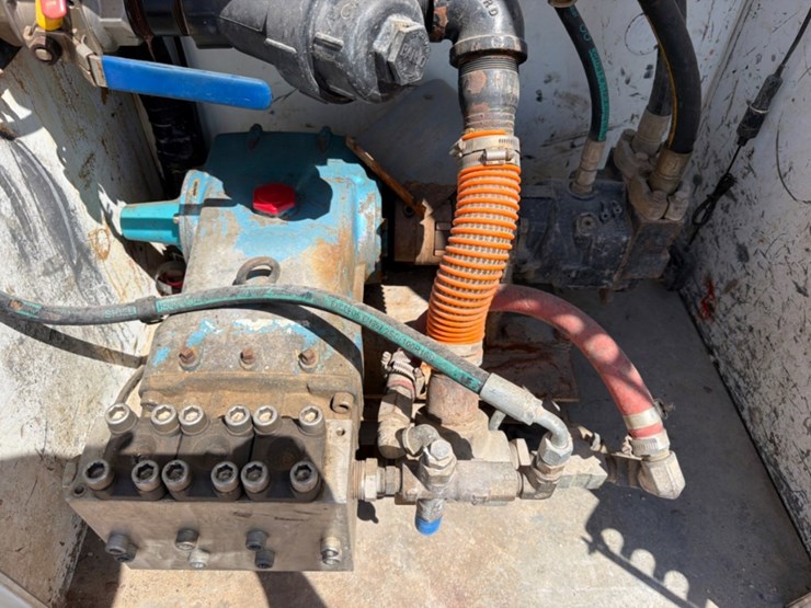 2018-peterbilt-567-image-5