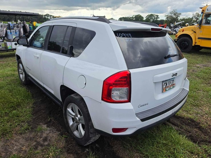 2012-jeep-compass-image-2