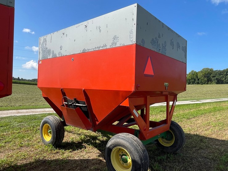 john-deere-1075-image-7
