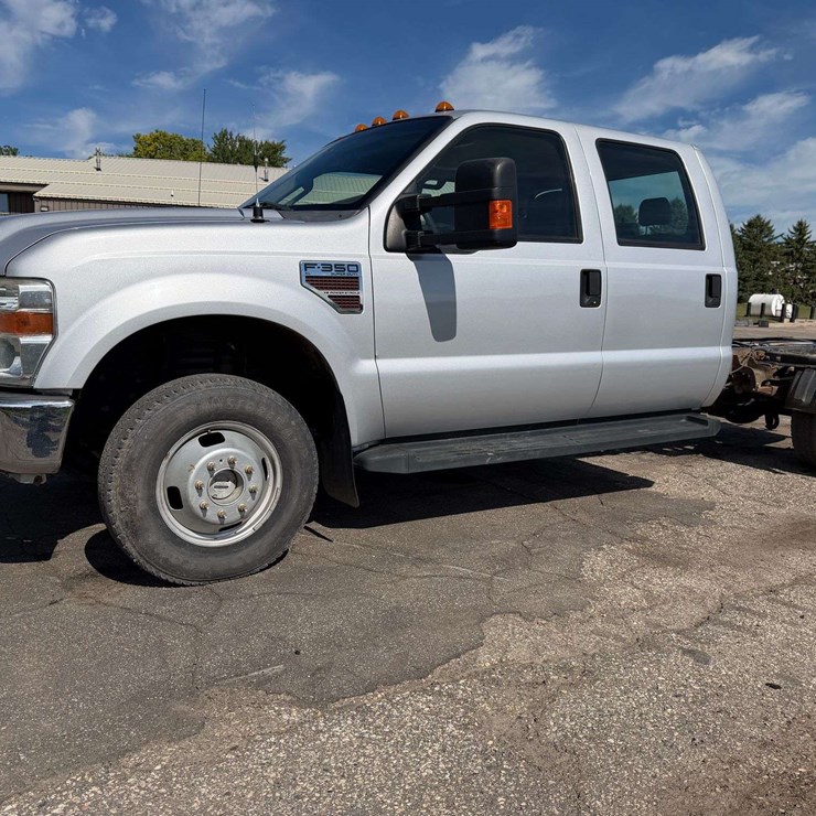 2008 FORD F350 XL