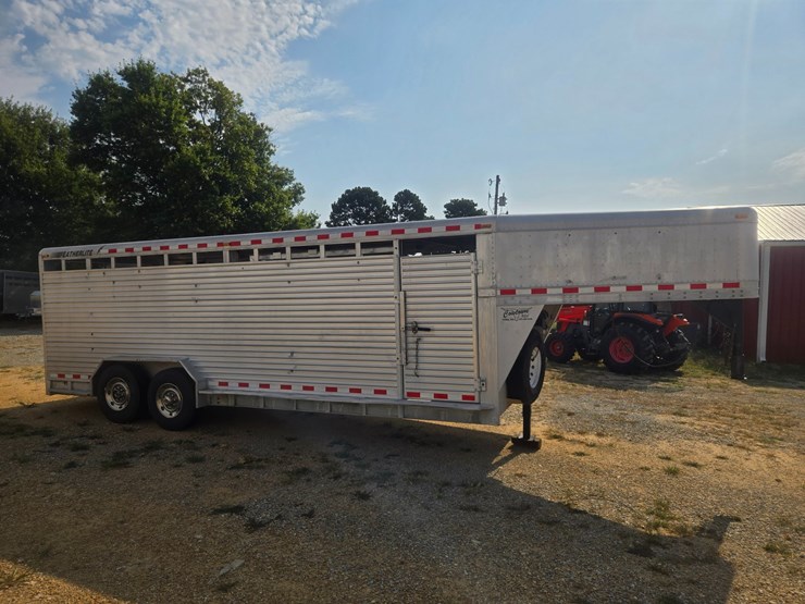 #26361-•-1995-30'-featherlite-trailer-image-9
