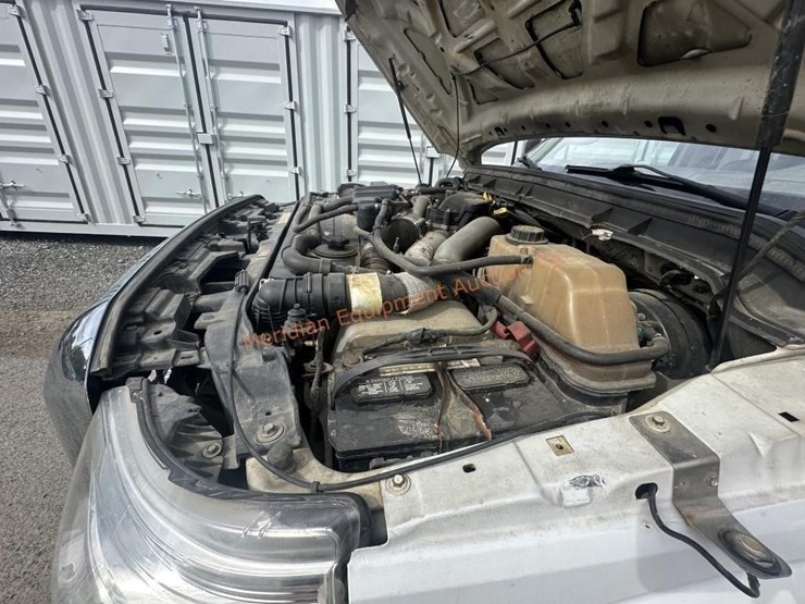2012-ford-f350-image-17