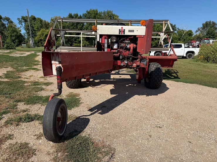 case-ih-230-image-10