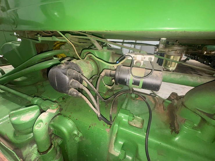 1955-john-deere-60-image-18
