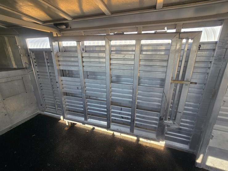 #26361-•-1995-30'-featherlite-trailer-image-26