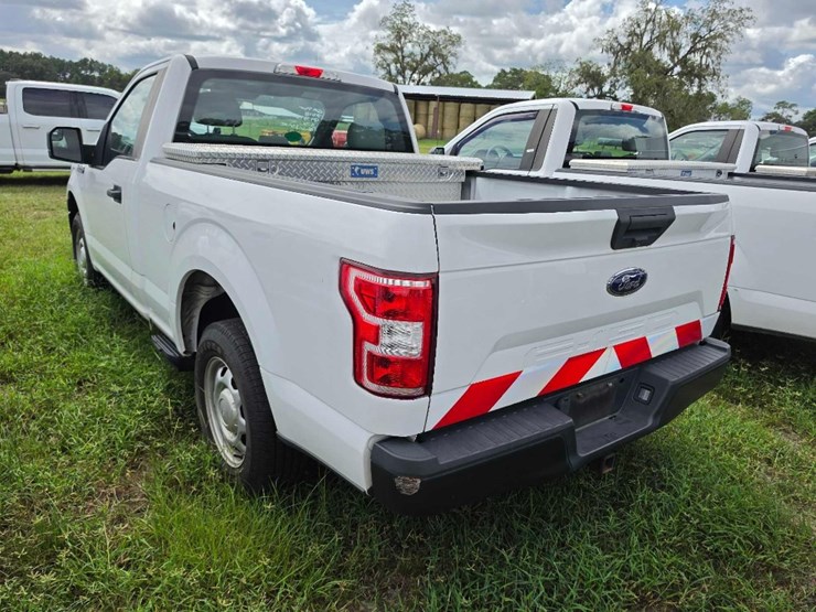 2018-ford-f150-xl-image-4