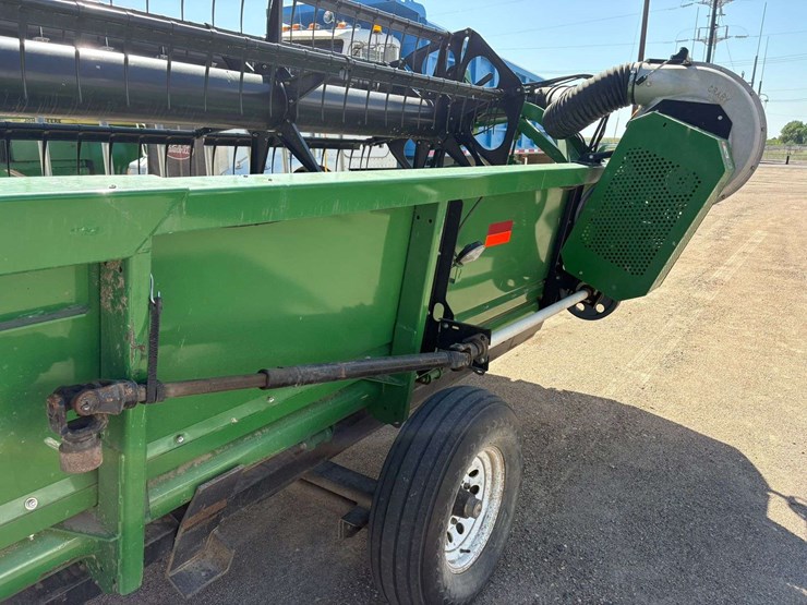 john-deere-630f-image-5