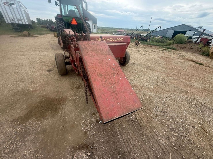 new-holland-273-image-7