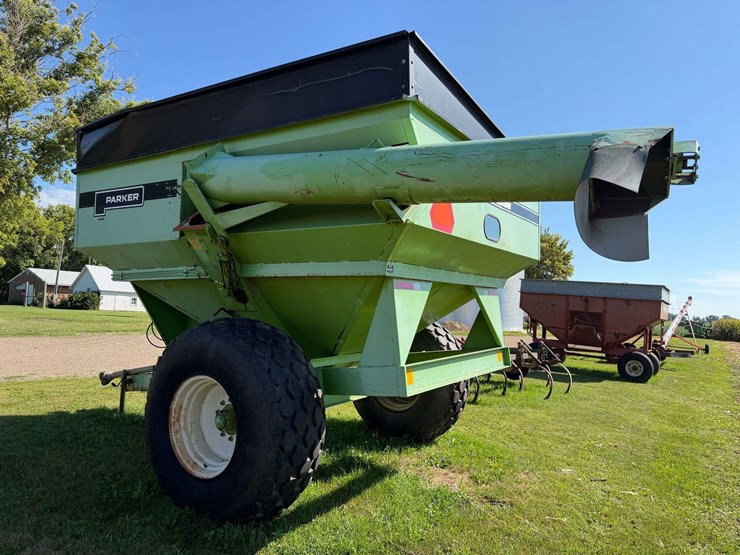 parker-450-image-2