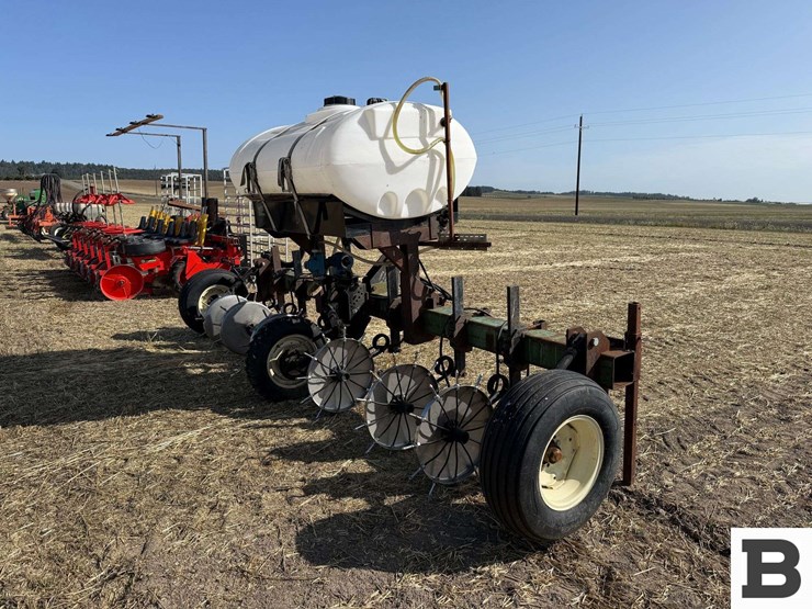 john-deere-7100-image-3