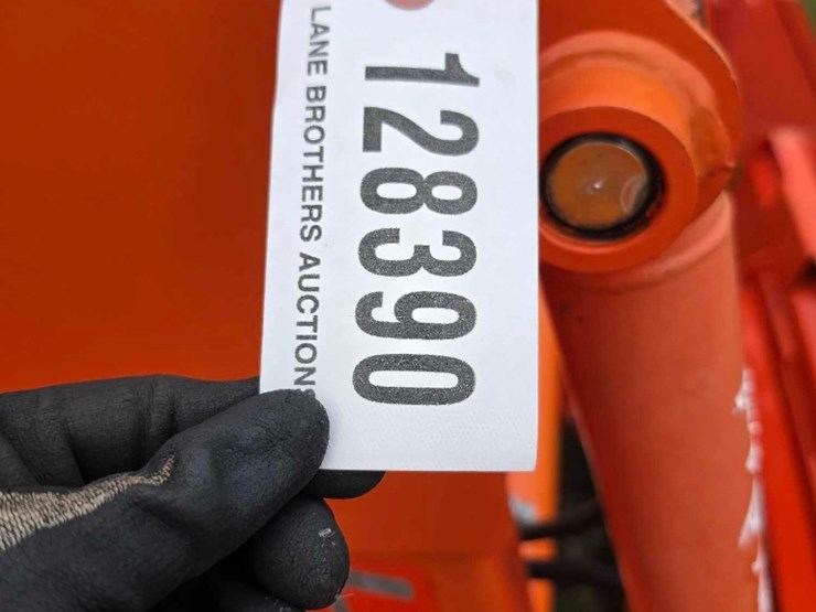 kubota-m7060-image-17