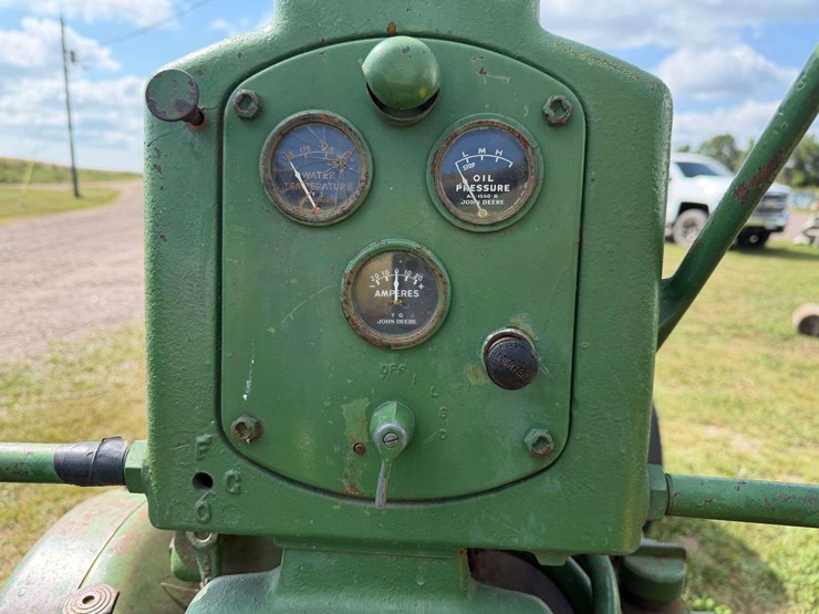 john-deere-50-image-14