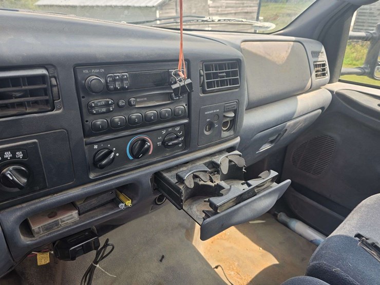 1999-ford-f250-image-22