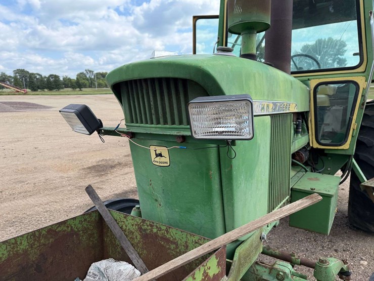 john-deere-4020-image-10