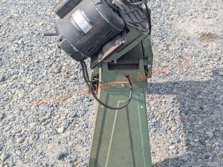 grizzly-horizontal-bandsaw-image-3