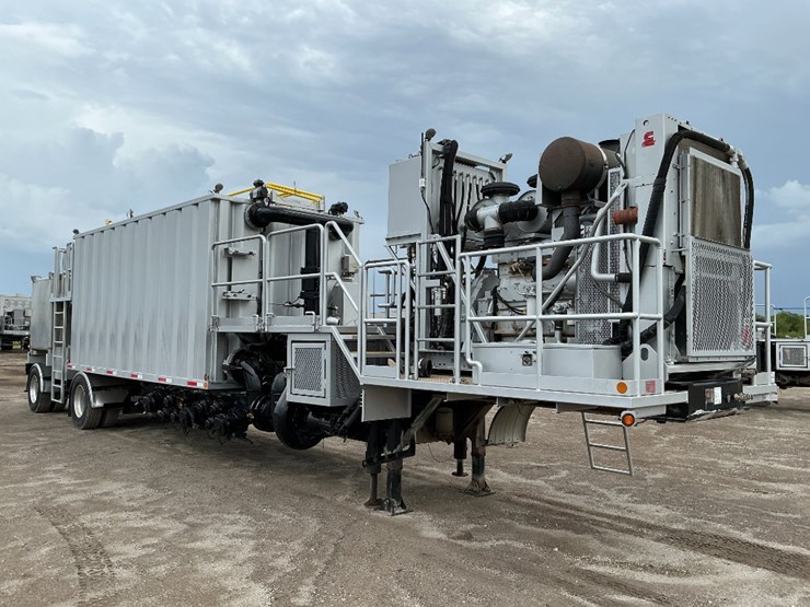 2012-cummins-qsx15-image-3
