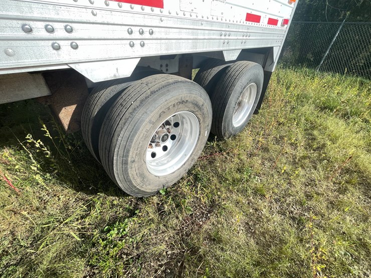 2007-timpte-grain-trailer-image-7