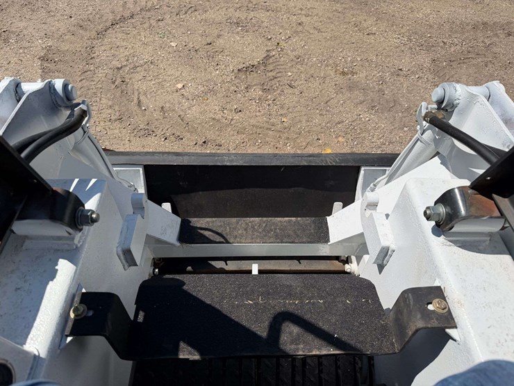 bobcat-600-image-33