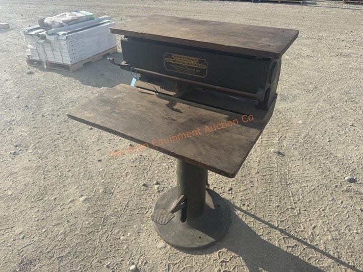vintage-paper-punch-w/-stand-image-3