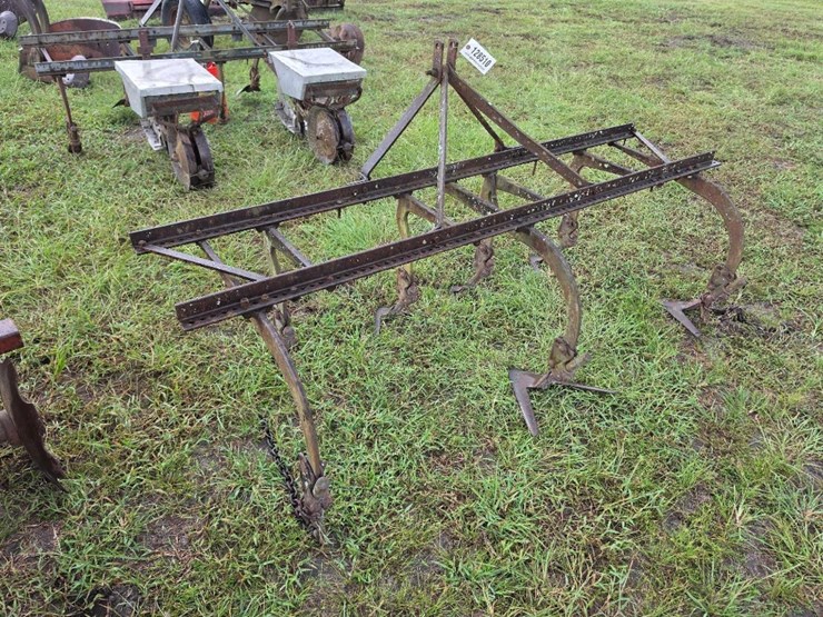 178---2-row-cultivator-image-3