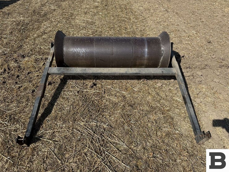 5'-windrow-roller-attachment-for-macdon-windrowers-image-5