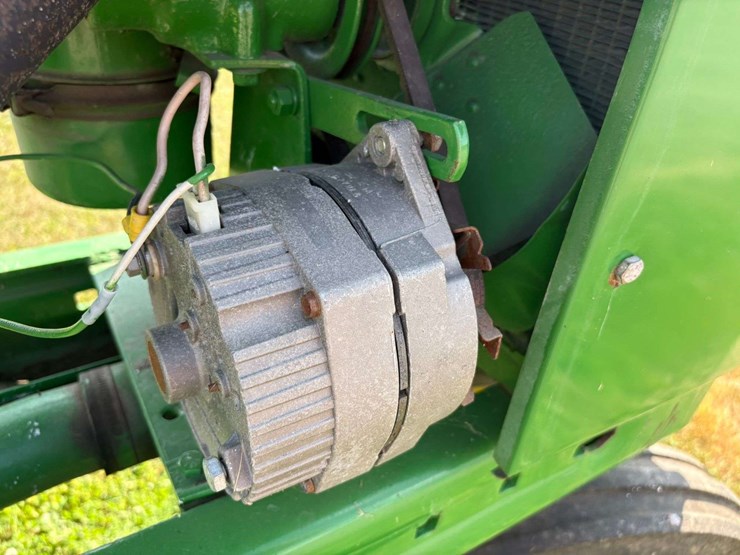 1951-john-deere-b-image-17