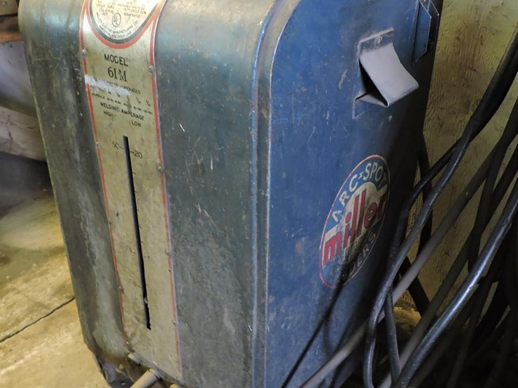 miller,-model-61m-arc-welder-with-leads,-ac,-230-v-image-3