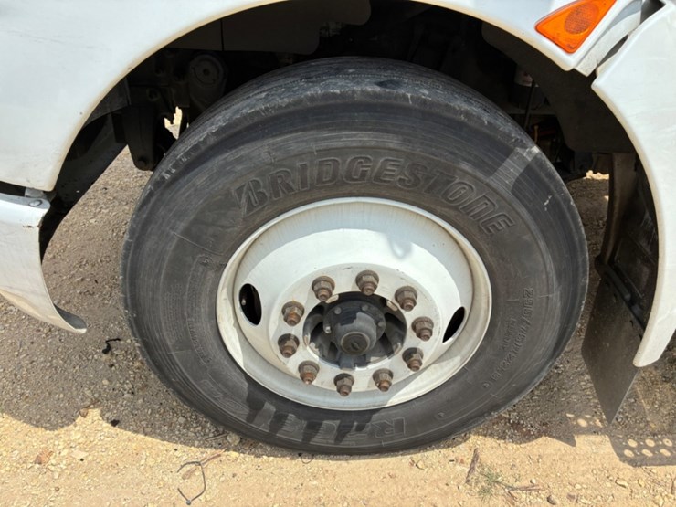 2019-kenworth-t370-image-12