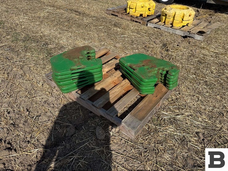 john-deere-quik-tatch-front-suitcase-weights-image-4