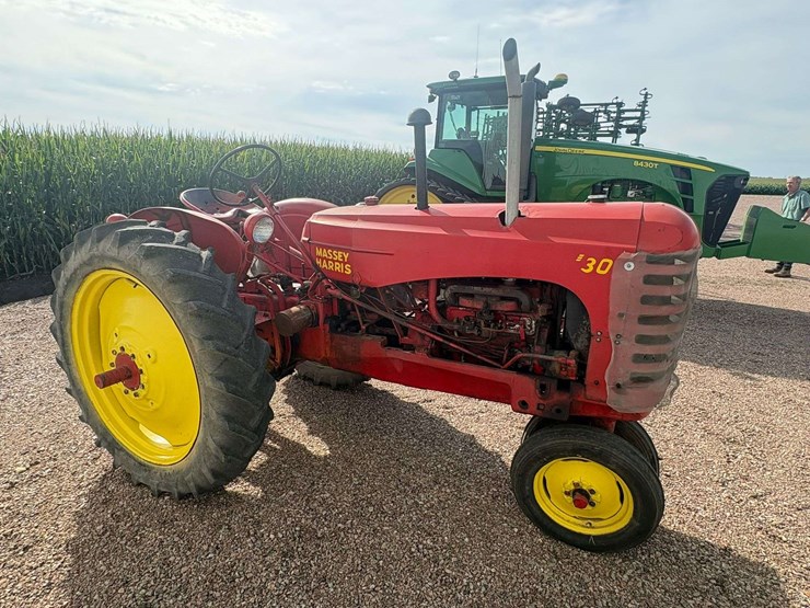 massey-ferguson-30-image-7