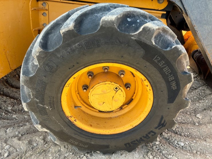 deere-410k-image-12