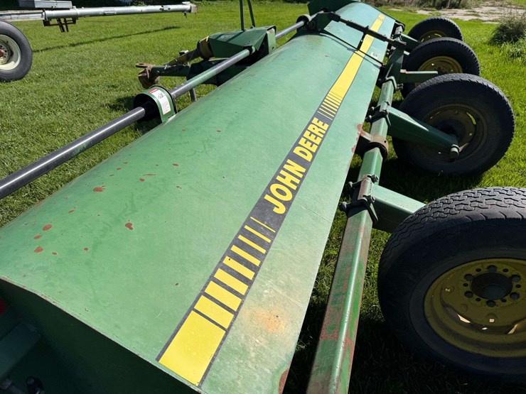 john-deere-120-image-23