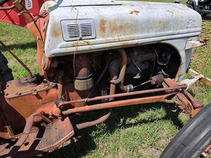 1950-ford-tractor-image-6