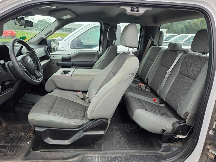 2019-ford-f150-xl-image-10