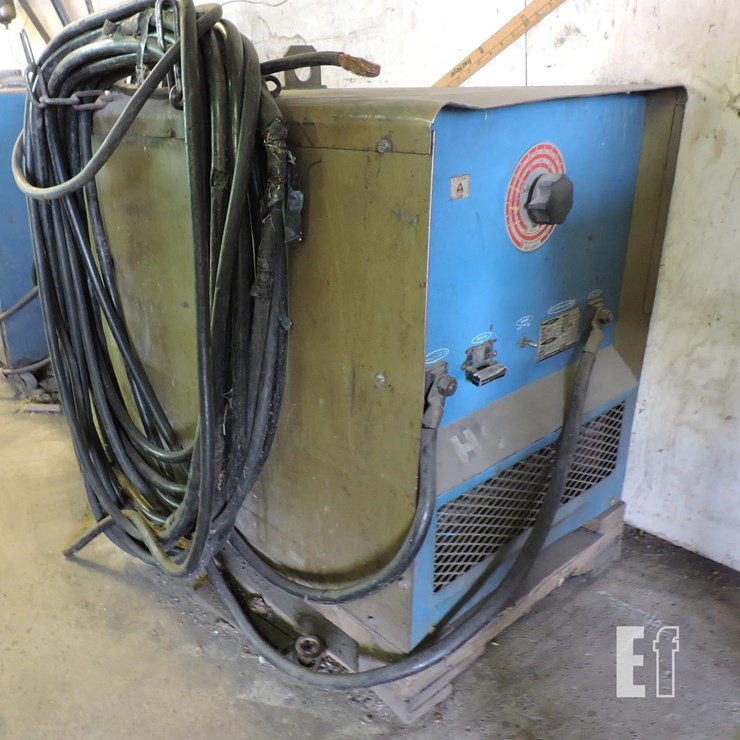 HOBART, MODEL R-300 ARC WELDER WITH LEADS, DC ONLY