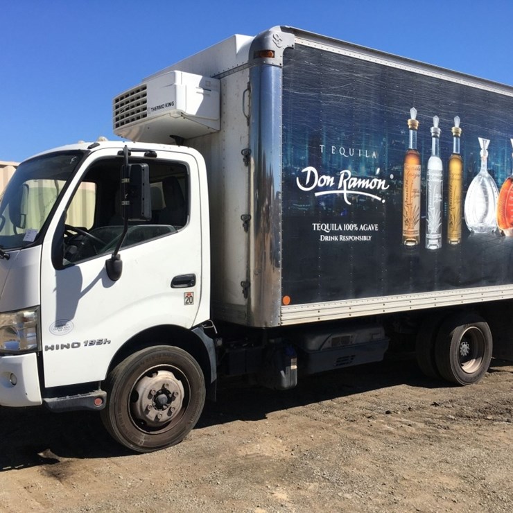 2015 HINO 195H
