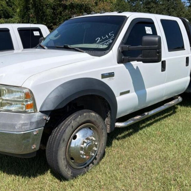 2006 FORD F450 XL