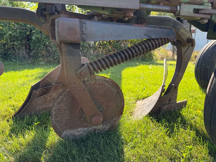 john-deere-2800-image-8