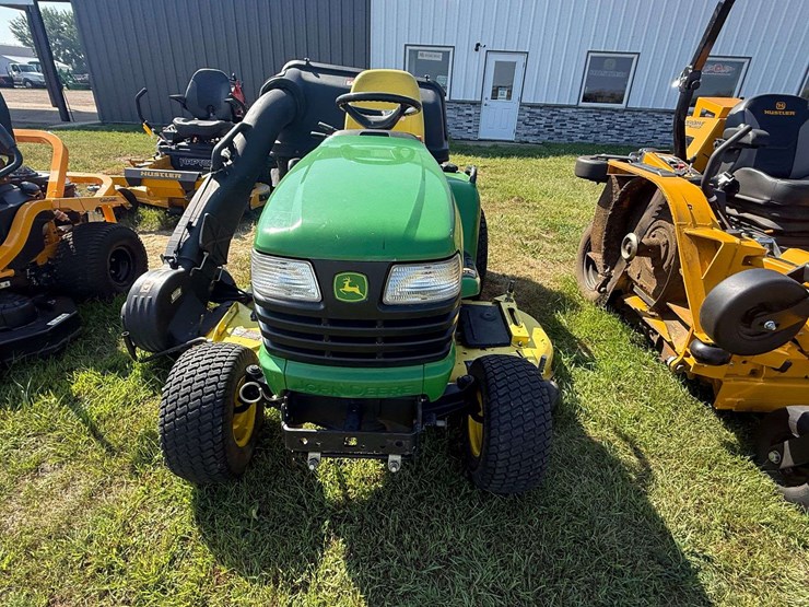 john-deere-x720-image-9