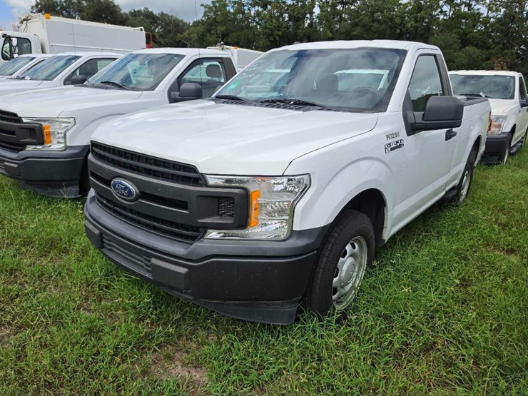 2018-ford-f150-xl-image-3