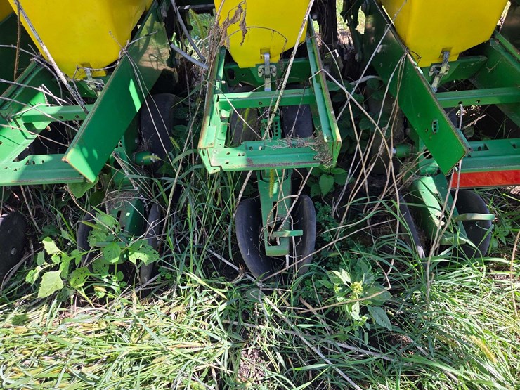 john-deere-1720-image-9