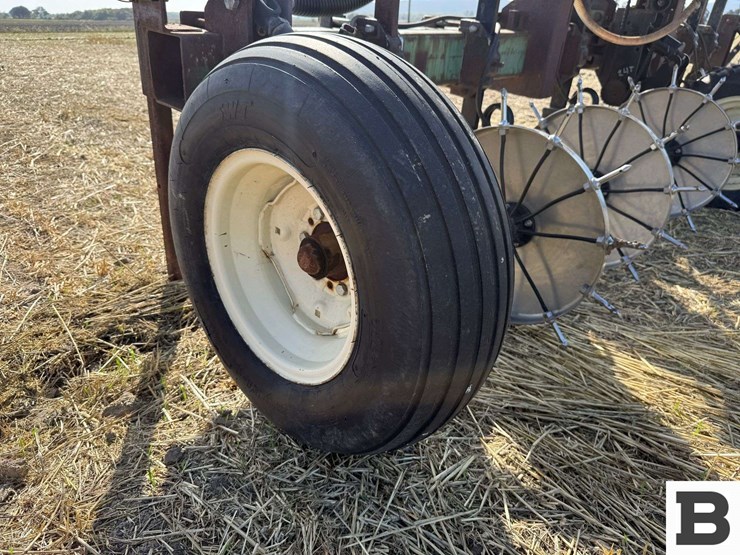 john-deere-7100-image-14