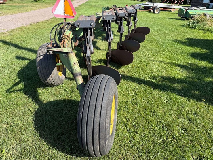 john-deere-2800-image-6