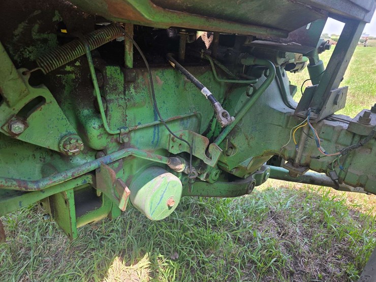 john-deere-4020-image-23