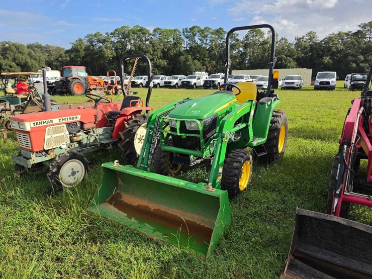 john-deere-3032e-image-2