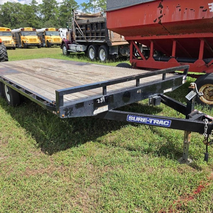 289 - SURETRAC 20' EQUIPMENT TRAILER *