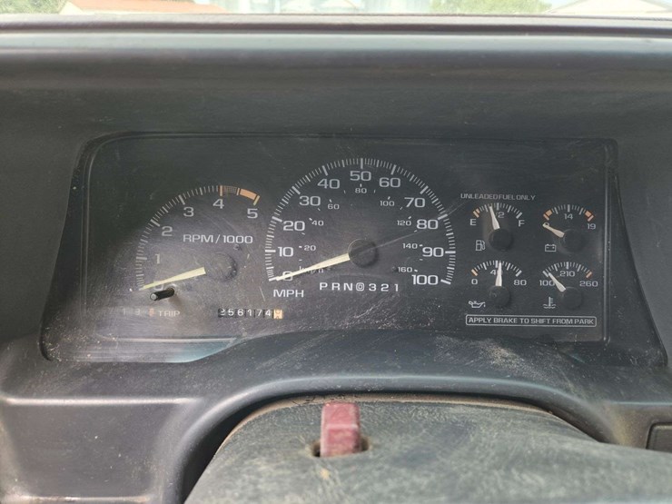 1995-gmc-1500-image-8