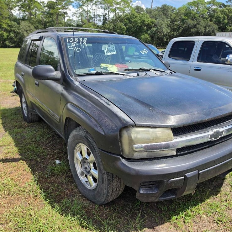 2004 CHEVROLET TRAILBLAZER