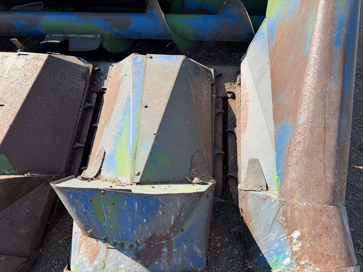 john-deere-444-image-6